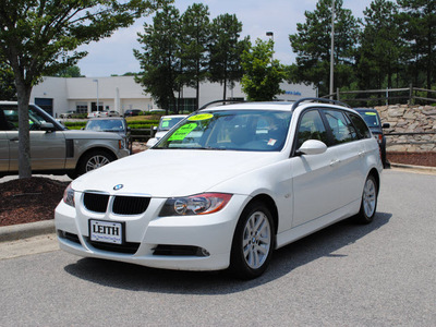 bmw 3 series 2007 white wagon 328i gasoline 6 cylinders rear wheel drive shiftable automatic 27511