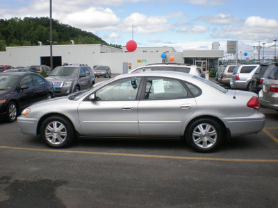 ford taurus 2005 silver sedan sel gasoline 6 cylinders front wheel drive automatic with overdrive 13502