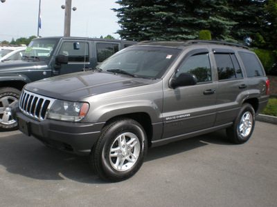jeep grand cherokee 2003 gray suv laredo gasoline 6 cylinders 4 wheel drive automatic with overdrive 13502