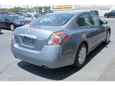 nissan altima 2010 gray sedan s gasoline 4 cylinders front wheel drive not specified 28677