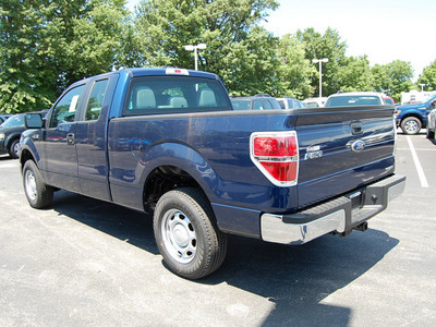 ford f 150 2011 gray platinum flex fuel 8 cylinders 4 wheel drive automatic 46168