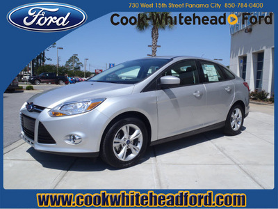 ford focus 2012 silver sedan se gasoline 4 cylinders front wheel drive automatic 32401