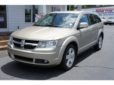 dodge journey 2009 gold suv sxt gasoline 6 cylinders all whee drive not specified 28677