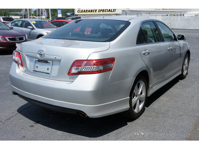 toyota camry 2010 gray sedan se 4 cylinders front wheel drive not specified 28677