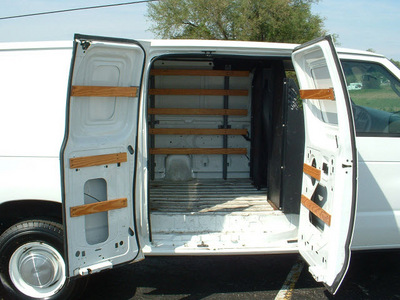 ford econoline cargo 2006 white van sd e 350 diesel 8 cylinders rear wheel drive automatic 62708