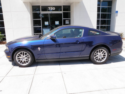 ford mustang 2012 dk  blue coupe v6 premium gasoline 6 cylinders rear wheel drive 6 speed manual 32401