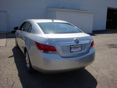 buick lacrosse 2011 silver sedan cxl gasoline 6 cylinders front wheel drive automatic 45324