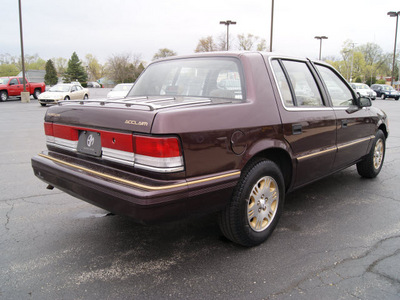 plymouth acclaim 1995 burgundy sedan gasoline 4 cylinders front wheel drive automatic 61008