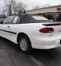 chevrolet cavalier 1999 white z24 gasoline 4 cylinders front wheel drive automatic 61008