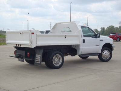 ford f550 2003 white xl diesel automatic 62708