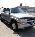 chevrolet suburban 1500 2004 silver birch suv z71 gasoline 8 cylinders 4 wheel drive automatic 14224