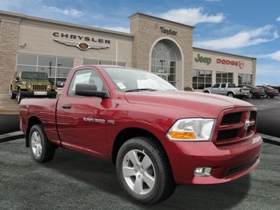 ram ram pickup 1500 2011 red express gasoline 8 cylinders 4 wheel drive 5 speed automatic 60915