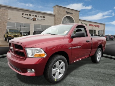 ram ram pickup 1500 2011 red express gasoline 8 cylinders 4 wheel drive 5 speed automatic 60915