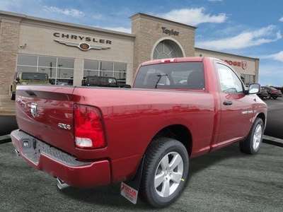 ram ram pickup 1500 2011 red express gasoline 8 cylinders 4 wheel drive 5 speed automatic 60915