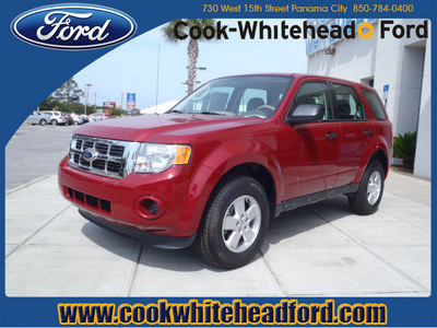 ford escape 2011 dk  red suv xls gasoline 4 cylinders front wheel drive standard 32401