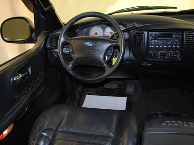 ford f 150 2001 black harley davidson gasoline 8 cylinders rear wheel drive automatic 44060