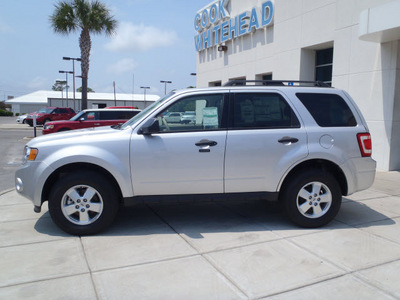 ford escape 2011 silver suv xlt flex fuel 6 cylinders front wheel drive automatic 32401