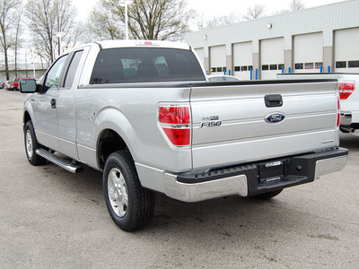 ford f 150 2011 silver pickup truck xlt flex fuel 6 cylinders 2 wheel drive 6 speed automatic 46168