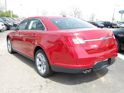 ford taurus 2011 red sedan sel gasoline 6 cylinders front wheel drive 6 speed automatic 46168
