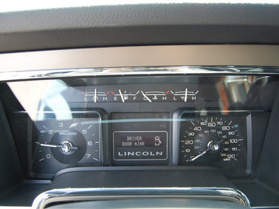 lincoln navigator l 2011 black suv flex fuel 8 cylinders 4 wheel drive 6 speed automatic 46168