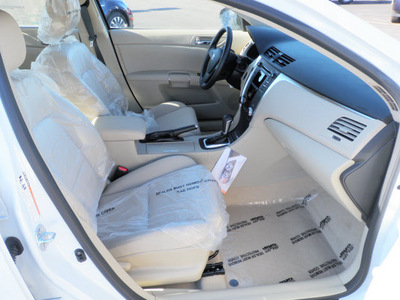suzuki kizashi 2010 white sedan se gasoline 4 cylinders front wheel drive automatic 14221