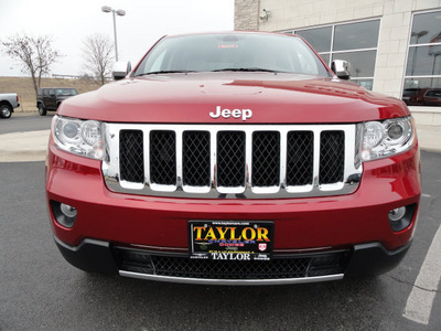 jeep grand cherokee 2011 red suv overland gasoline 8 cylinders 4 wheel drive 5 speed automatic 60915