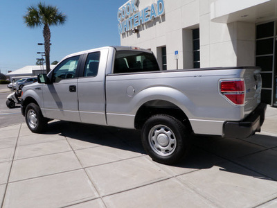 ford f 150 2011 silver xl flex fuel 6 cylinders 2 wheel drive automatic with overdrive 32401