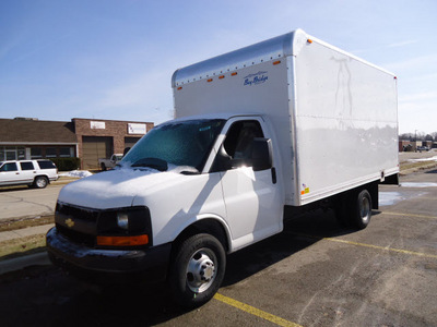 chevrolet express 3500 2011 white flex fuel v8 rear wheel drive 5 speed with overdrive 60007