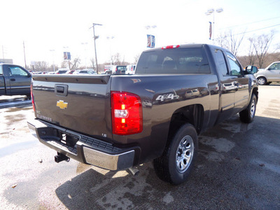 chevrolet silverado 1500 2011 dk  gray ls flex fuel 8 cylinders 4 wheel drive 5 speed with overdrive 60007