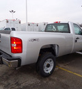 chevrolet silverado 2500hd 2011 gray work truck gasoline 8 cylinders 4 wheel drive 5 speed with overdrive 60007