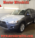 mitsubishi outlander 2011 gray suv gasoline 6 cylinders front wheel drive automatic with overdrive 44060