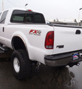 ford f 250 super duty 2004 white lariat fx4 diesel 8 cylinders 4 wheel drive automatic 98371