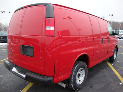 chevrolet express cargo 2011 red van 2500 flex fuel 8 cylinders rear wheel drive automatic 60007