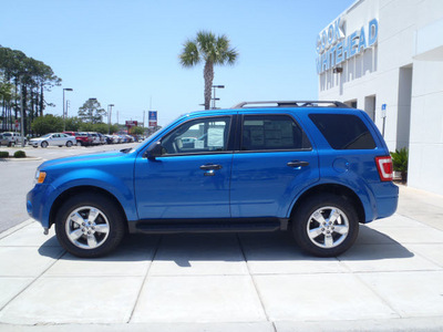 ford escape 2011 blue suv xlt gasoline 4 cylinders front wheel drive automatic 32401