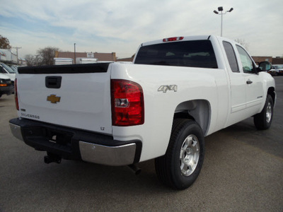 chevrolet silverado 1500 2011 white lt flex fuel 8 cylinders 4 wheel drive automatic 60007