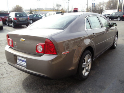 chevrolet malibu 2011 brown sedan ls gasoline 4 cylinders front wheel drive automatic 60007