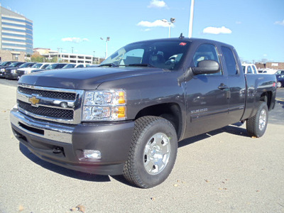 chevrolet silverado 1500 2011 dk  gray lt flex fuel 8 cylinders 4 wheel drive automatic 60007