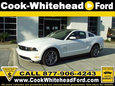 ford mustang 2011 white coupe gt gasoline 8 cylinders rear wheel drive 5 speed manual 32401