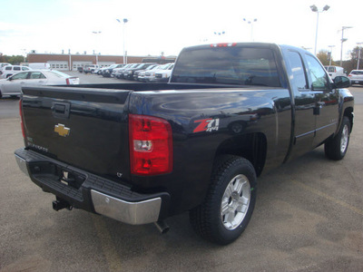 chevrolet silverado 1500 2011 black lt flex fuel 8 cylinders 4 wheel drive automatic 60007