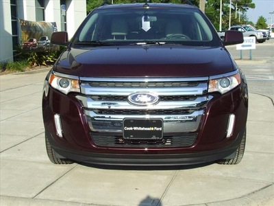 ford edge 2011 maroon suv sel gasoline 6 cylinders front wheel drive automatic 32401