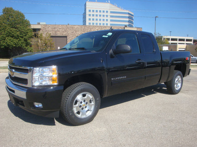 chevrolet silverado 1500 2011 black lt flex fuel 8 cylinders 4 wheel drive automatic 60007