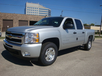 chevrolet silverado 1500 2011 silver lt flex fuel 8 cylinders 4 wheel drive automatic 60007