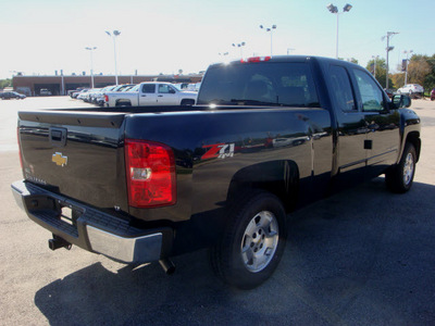 chevrolet silverado 1500 2011 black lt flex fuel 8 cylinders 4 wheel drive automatic 60007