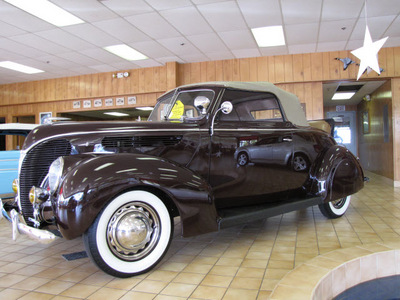 ford rumble seat cabrilet 1938 brown 8 cylinders 3 speed 61008