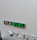 gmc yukon xl 2010 silver suv denali flex fuel 8 cylinders all whee drive automatic 76087
