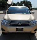 toyota highlander 2008 gold suv gasoline 6 cylinders front wheel drive automatic 76087