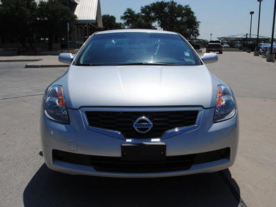 nissan altima 2009 silver coupe 2 5 s gasoline 4 cylinders front wheel drive automatic 76087