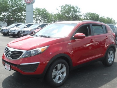 kia sportage 2011 dk  red suv lx gasoline 4 cylinders all whee drive 6 speed automatic 43228