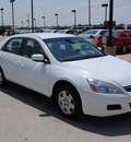 honda accord 2006 white sedan gasoline 4 cylinders front wheel drive automatic 76087