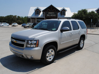 chevrolet tahoe 2009 silver suv lt flex fuel 8 cylinders 2 wheel drive automatic 76087